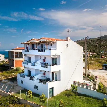 Apartment Studios Evrika